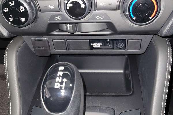 2025 Isuzu MU-X LS-M