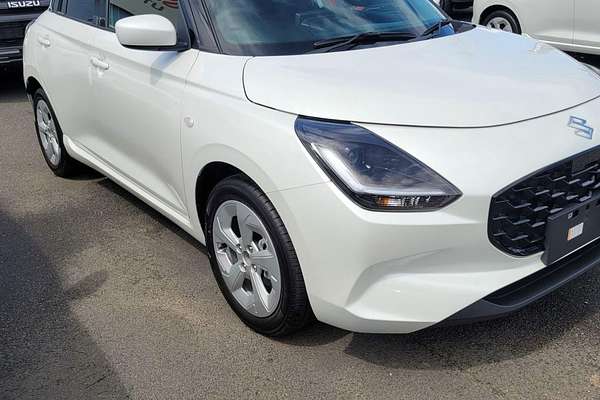 2024 Suzuki Swift Hybrid Plus UZ