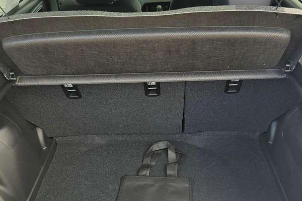 2024 Suzuki Swift Hybrid Plus UZ