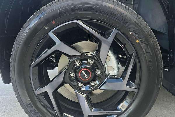 2025 Isuzu MU-X X-TERRAIN