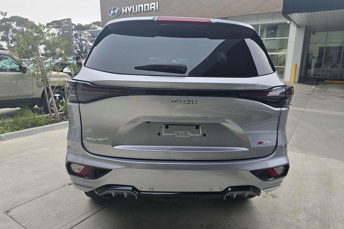 2025 Isuzu MU-X X-TERRAIN
