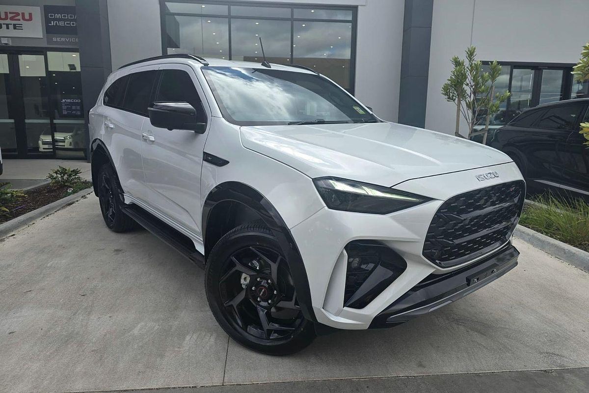 2025 Isuzu MU-X X-TERRAIN