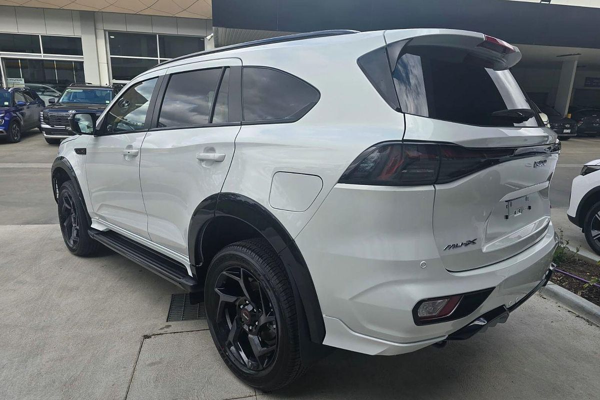 2025 Isuzu MU-X X-TERRAIN