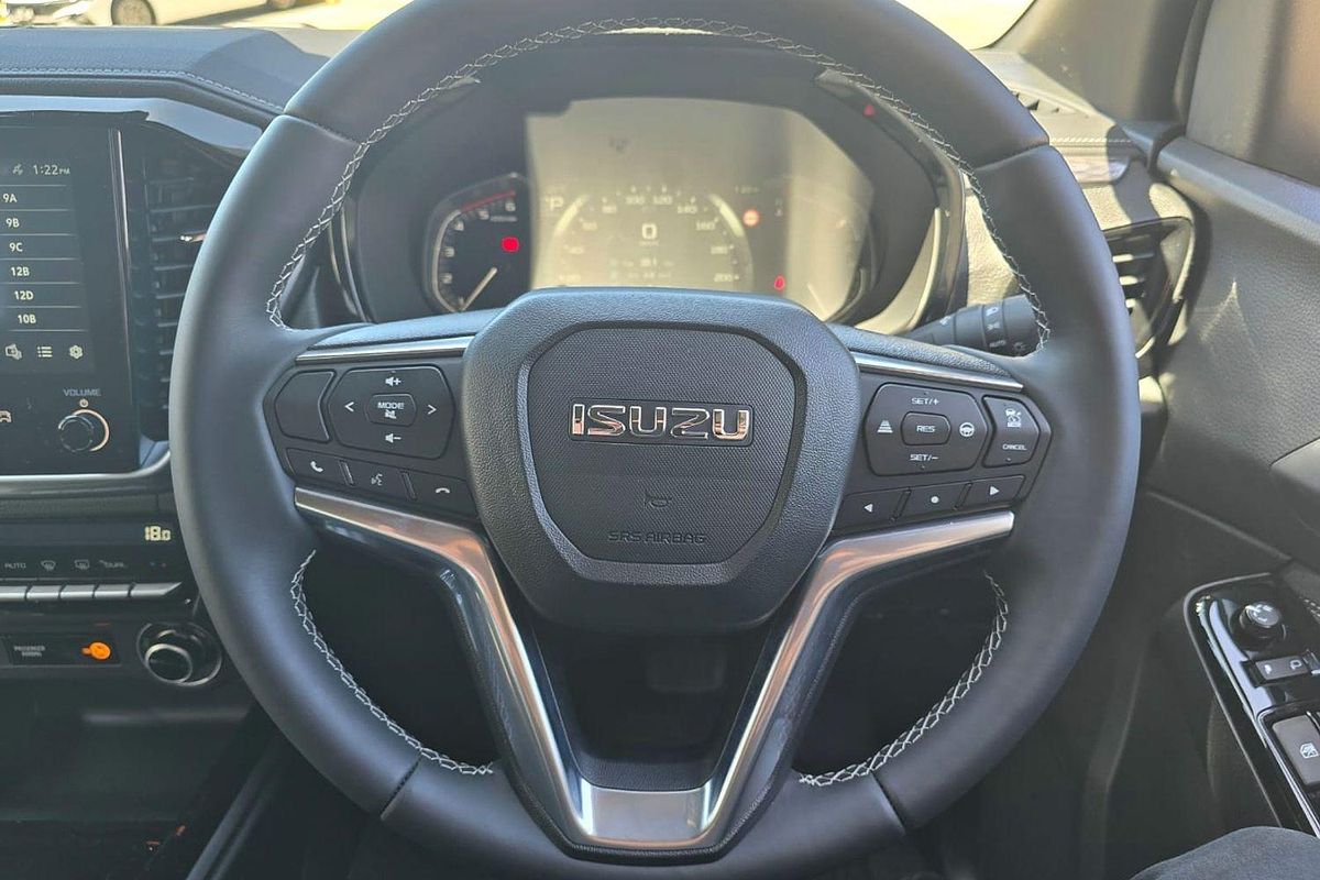 2025 Isuzu D-MAX X-TERRAIN 4X4