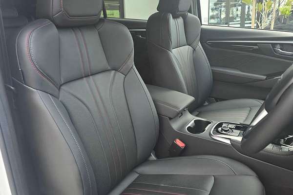 2025 Isuzu MU-X X-TERRAIN