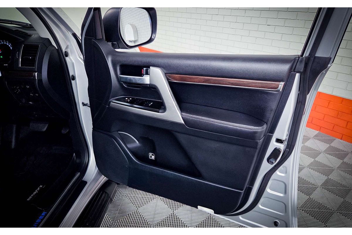 2016 Toyota Landcruiser VX VDJ200R