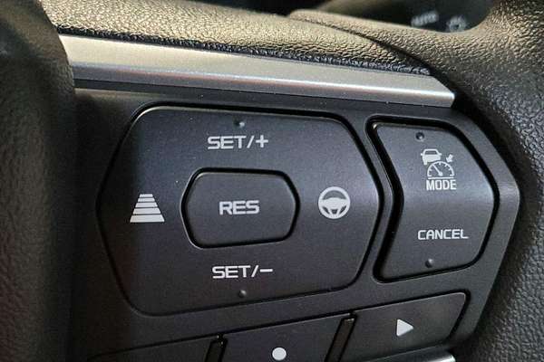 2025 Isuzu MU-X LS-M