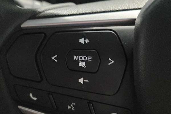 2025 Isuzu MU-X LS-M