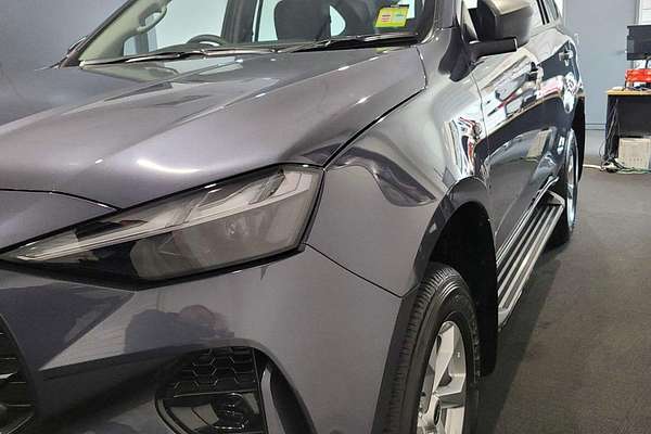 2025 Isuzu MU-X LS-M