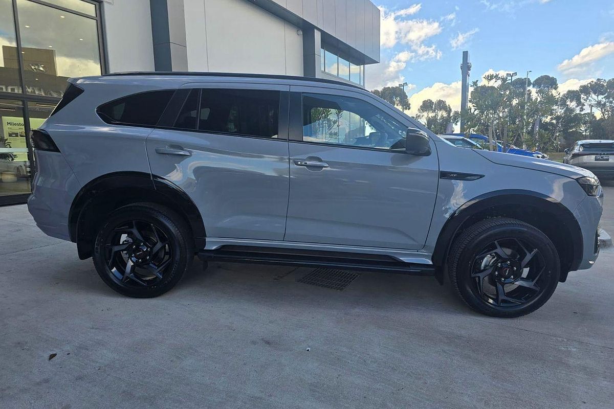 2025 Isuzu MU-X X-TERRAIN