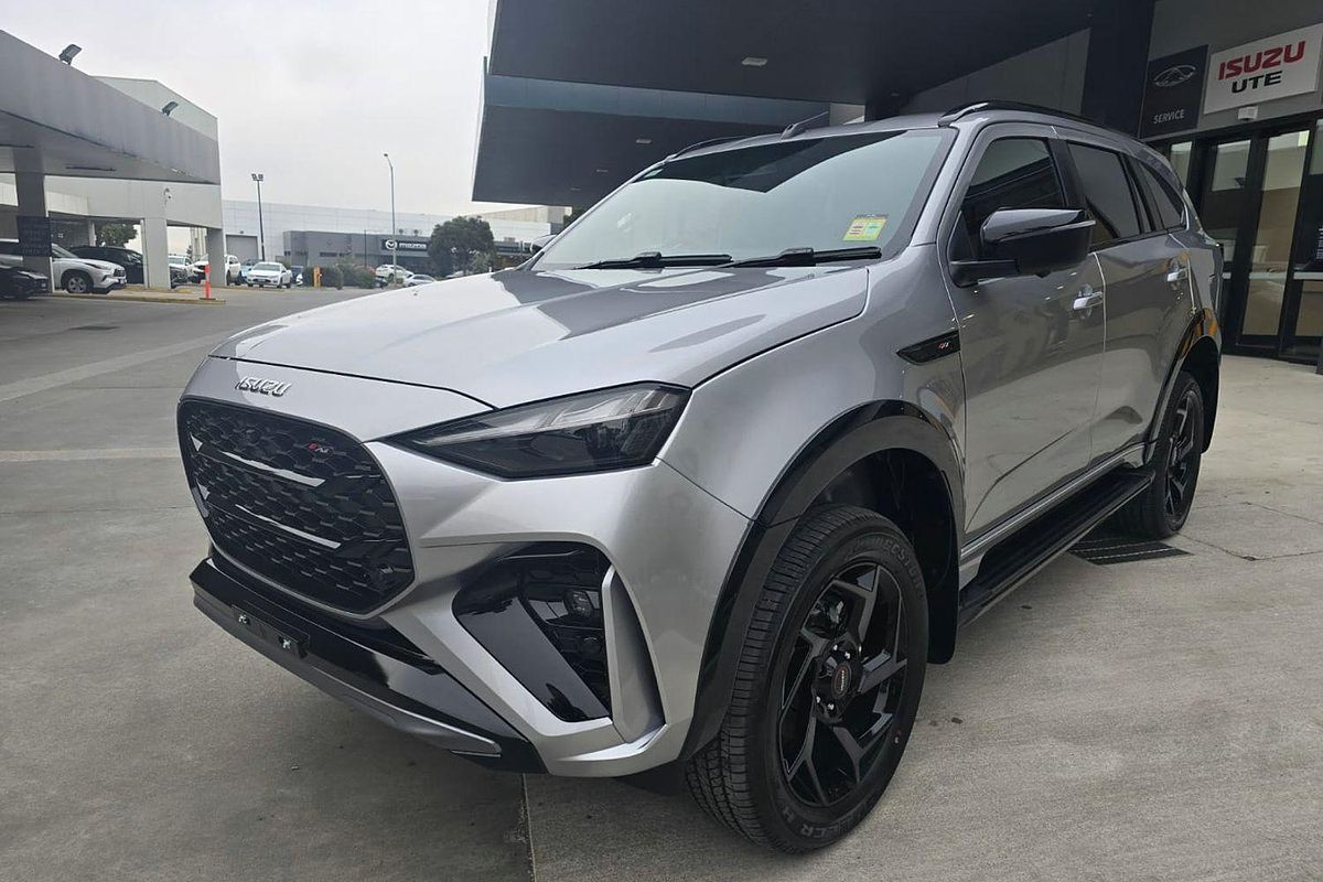 2025 Isuzu MU-X X-TERRAIN
