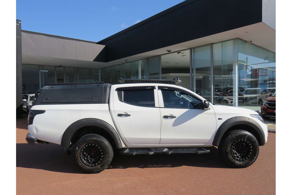 2017 Mitsubishi Triton GLX MQ 4X4