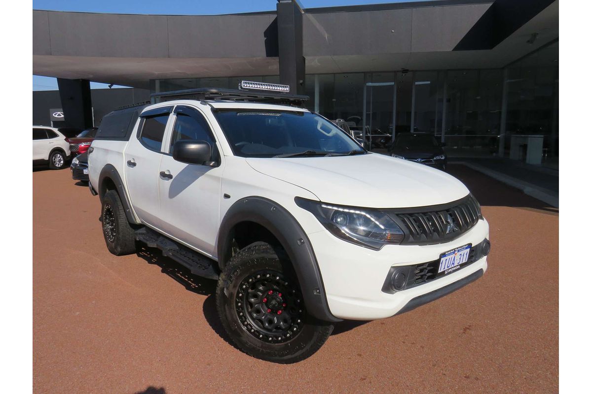 2017 Mitsubishi Triton GLX MQ 4X4
