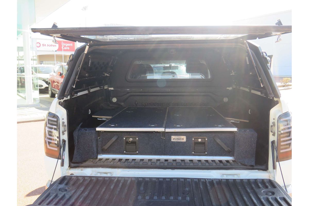 2017 Mitsubishi Triton GLX MQ 4X4