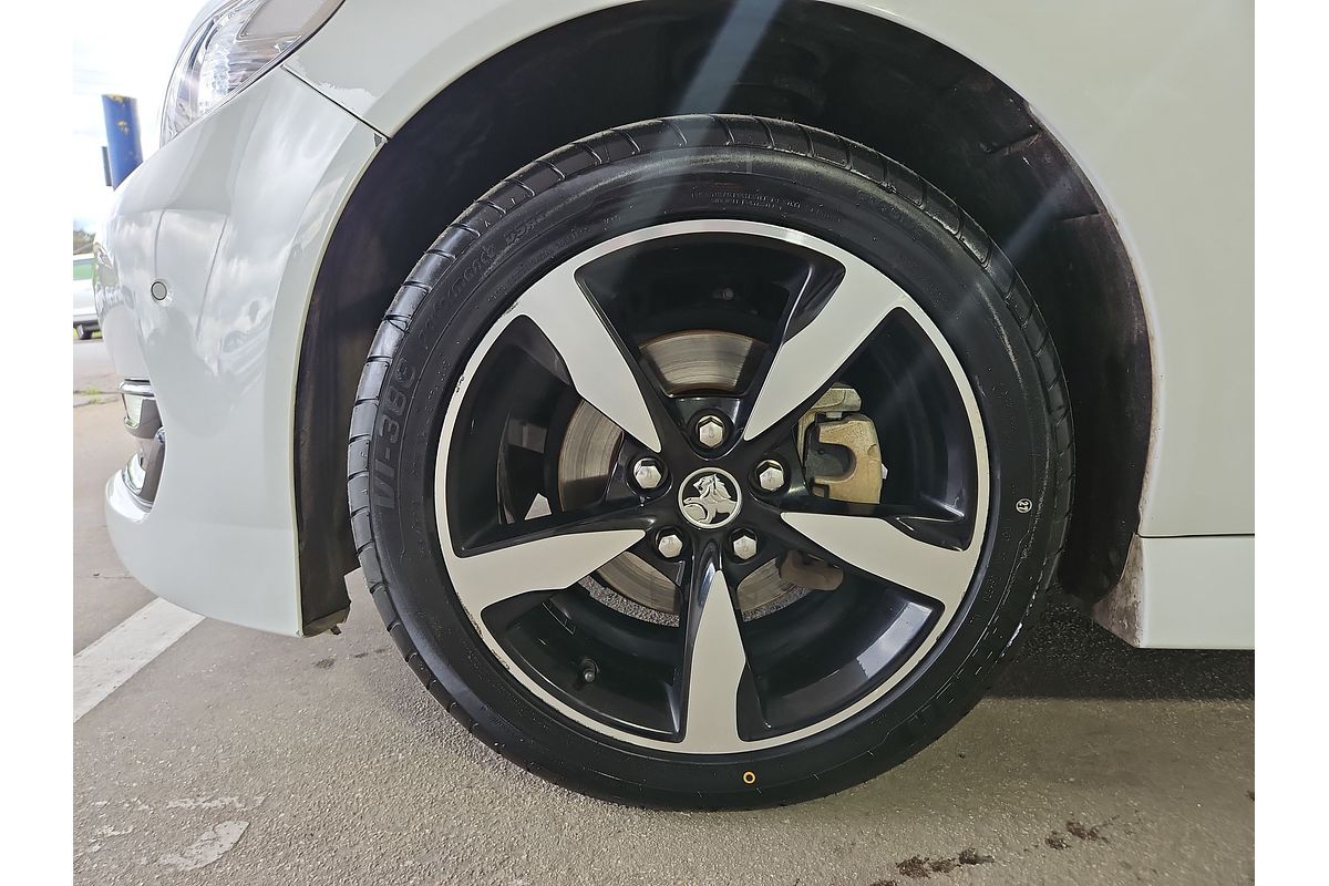 2016 Holden Commodore SV6 Black VF Series II