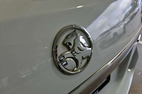 2016 Holden Commodore SV6 Black VF Series II