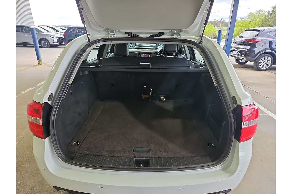 2016 Holden Commodore SV6 Black VF Series II