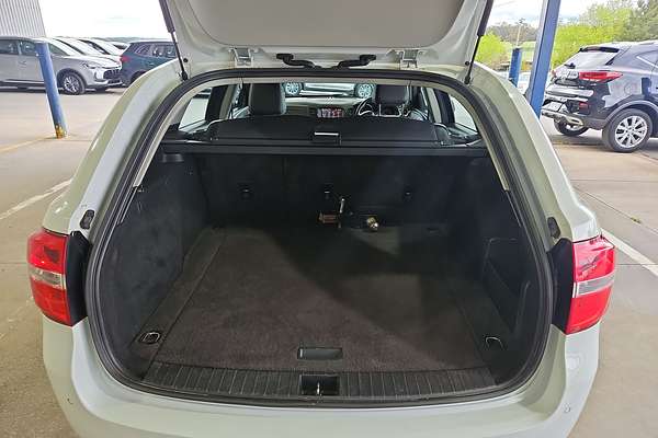 2016 Holden Commodore SV6 Black VF Series II