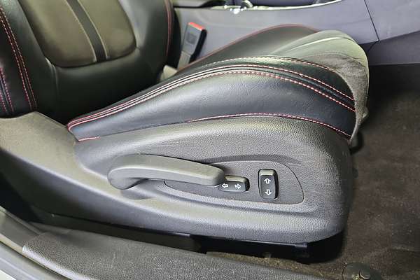 2016 Holden Commodore SV6 Black VF Series II