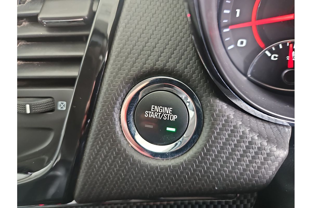 2016 Holden Commodore SV6 Black VF Series II