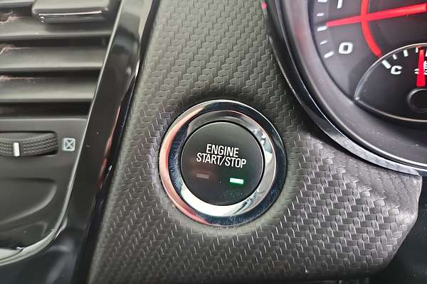 2016 Holden Commodore SV6 Black VF Series II