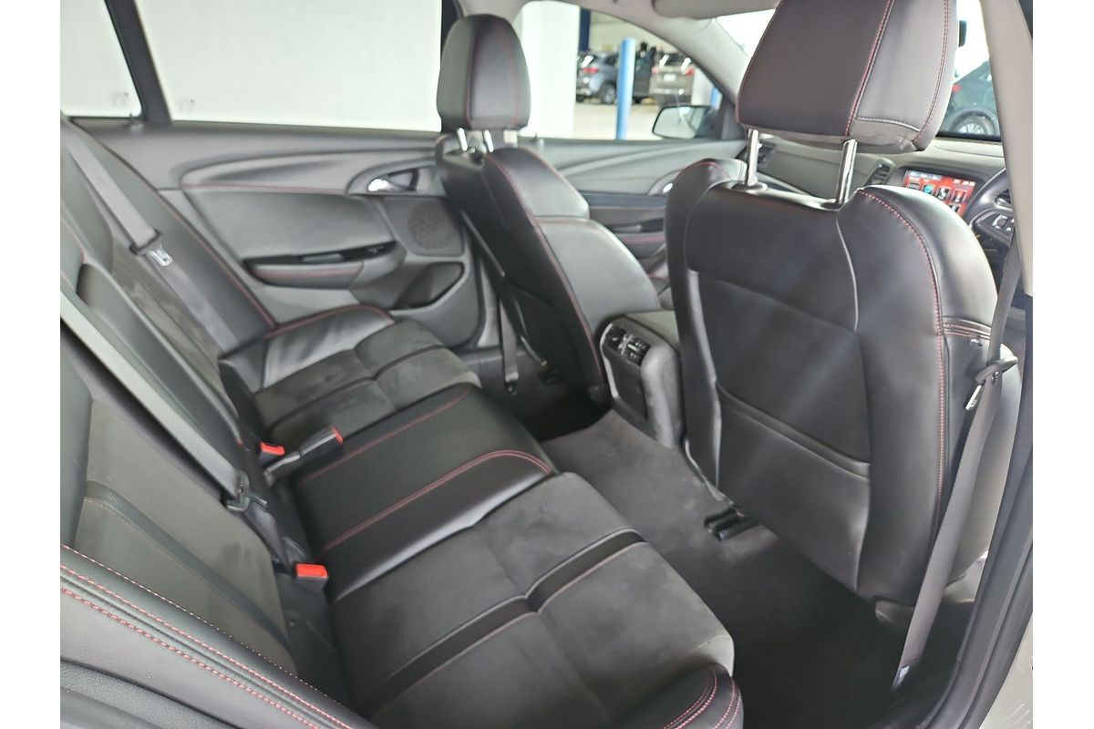 2016 Holden Commodore SV6 Black VF Series II