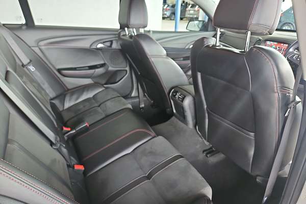 2016 Holden Commodore SV6 Black VF Series II