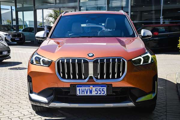 2023 BMW X1 sDrive18i U11