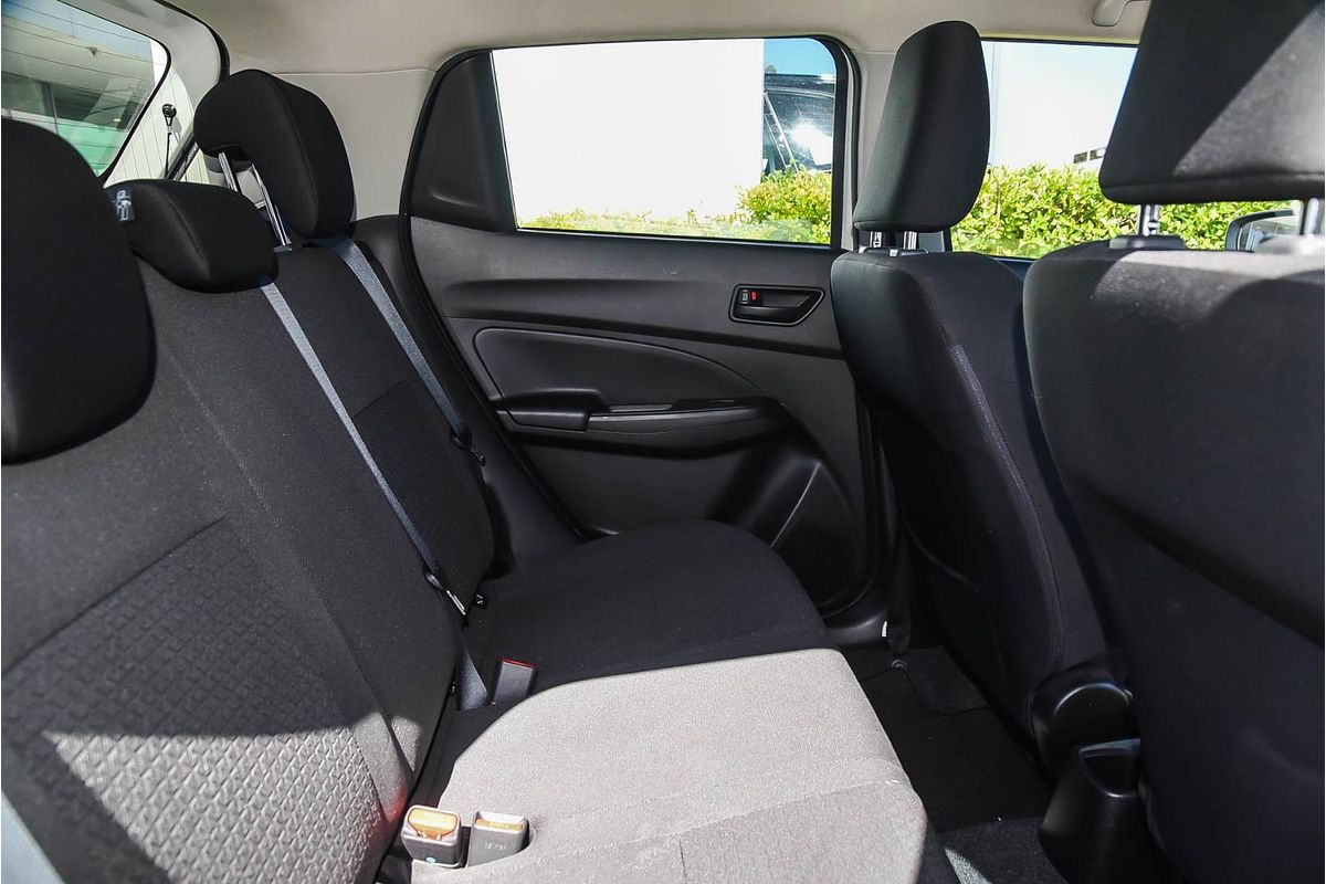 2018 Suzuki Swift GL Navigator AZ