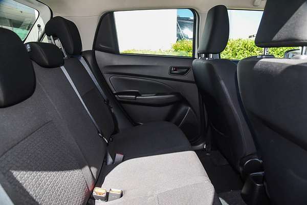 2018 Suzuki Swift GL Navigator AZ