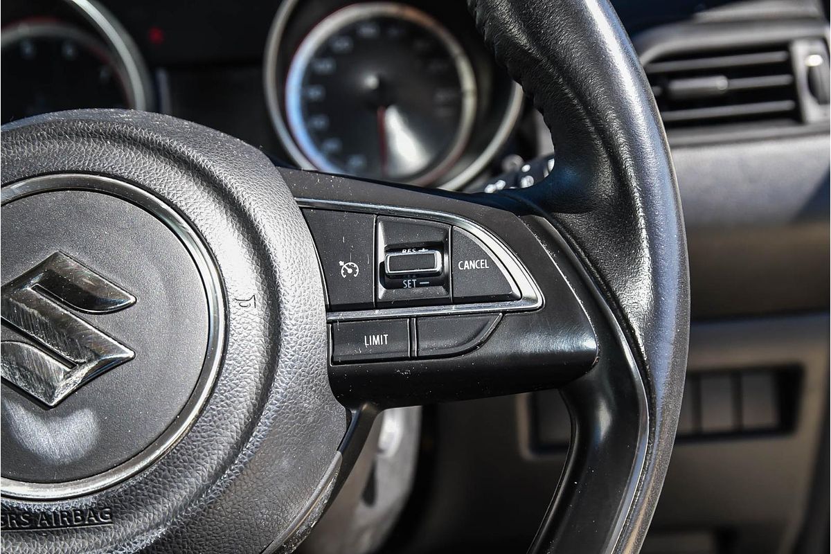 2018 Suzuki Swift GL Navigator AZ