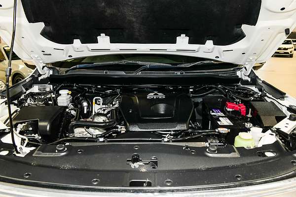 2020 Mitsubishi Pajero Sport Exceed QF