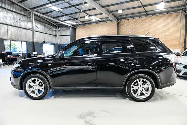 2015 Mitsubishi Outlander ES ZJ