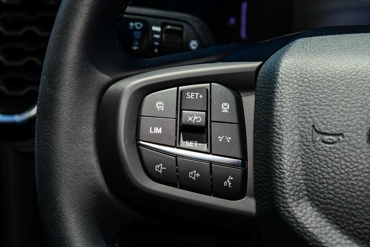 2025 Ford Ranger XLT 4X4 2.0L