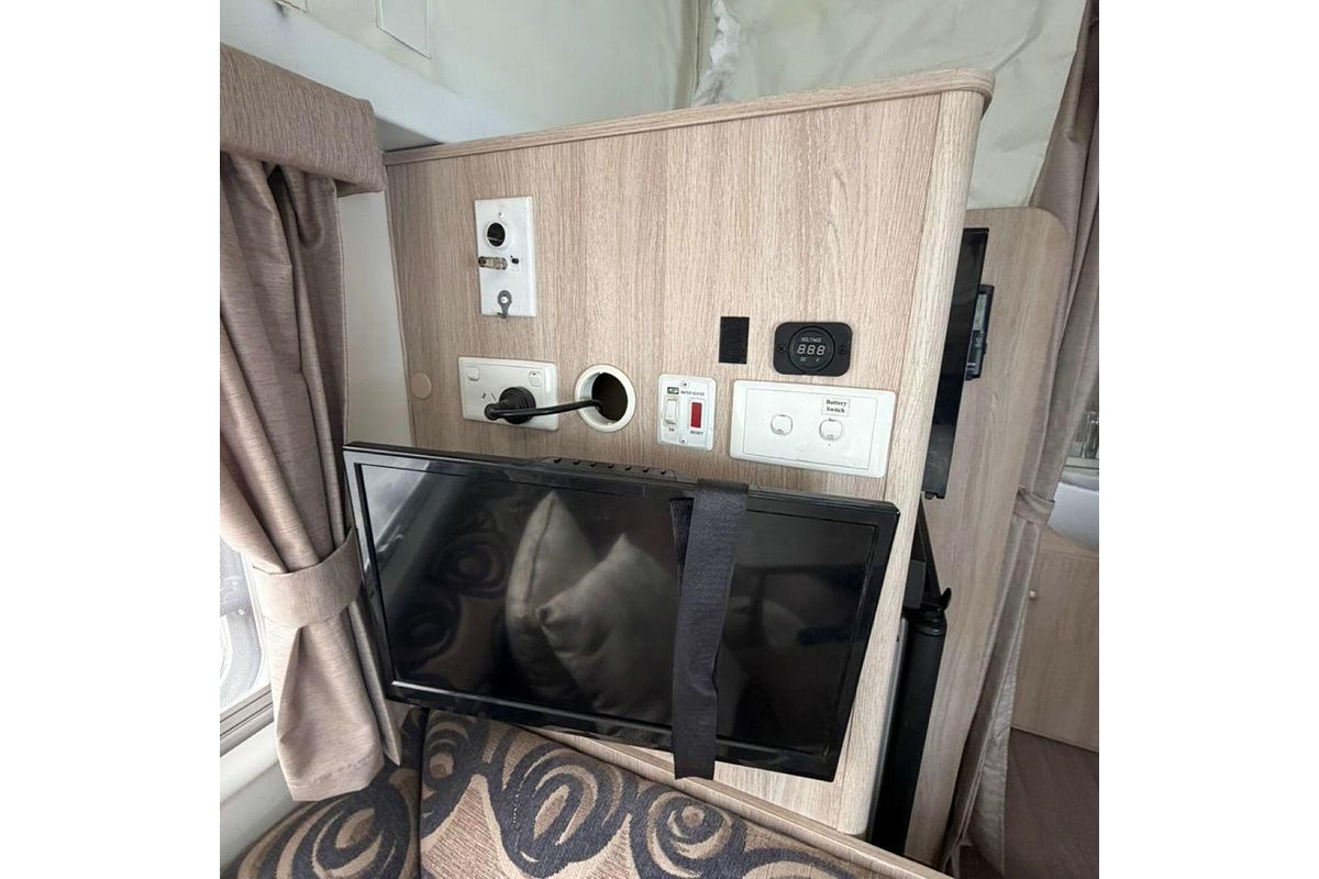 2016 Jayco Starcraft 16.67-5