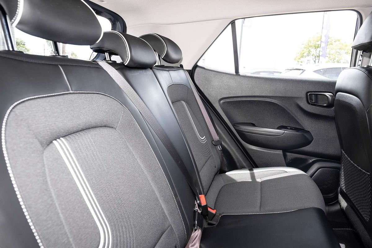 2022 Hyundai Venue Active QX.V4