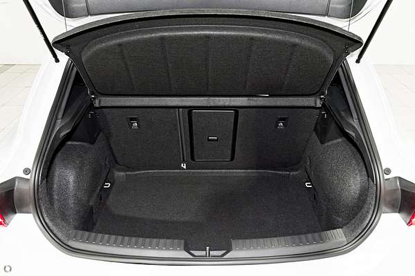 2024 CUPRA Leon VZx KL