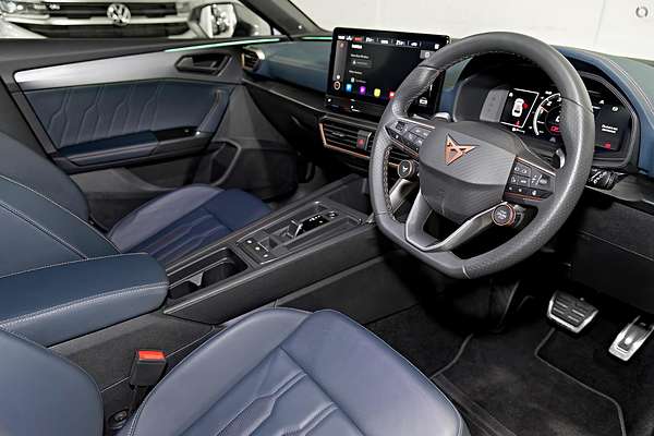 2024 CUPRA Leon VZx KL