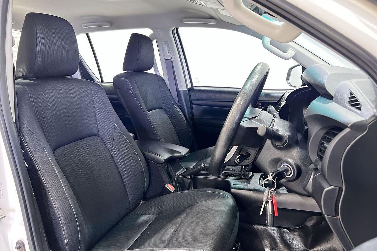 2023 Toyota Hilux SR GUN126R 4X4