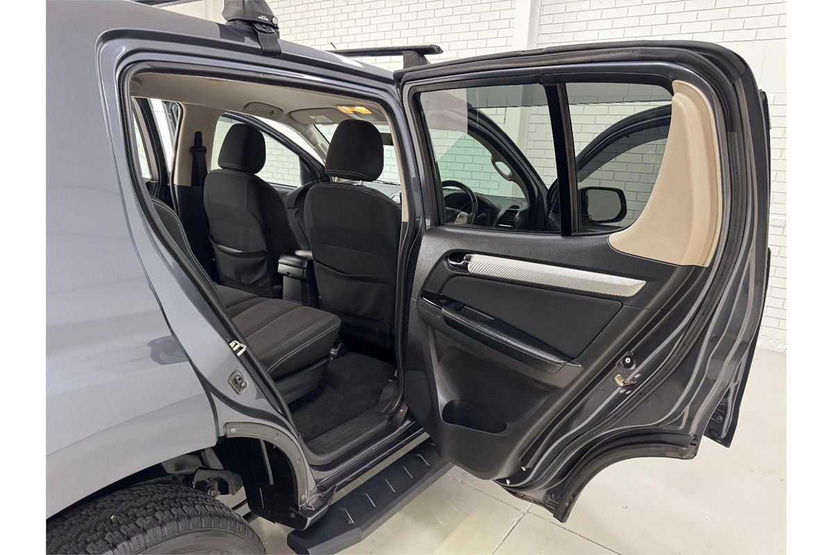 2018 Isuzu MU-X LS-M (4x2) UC MY18