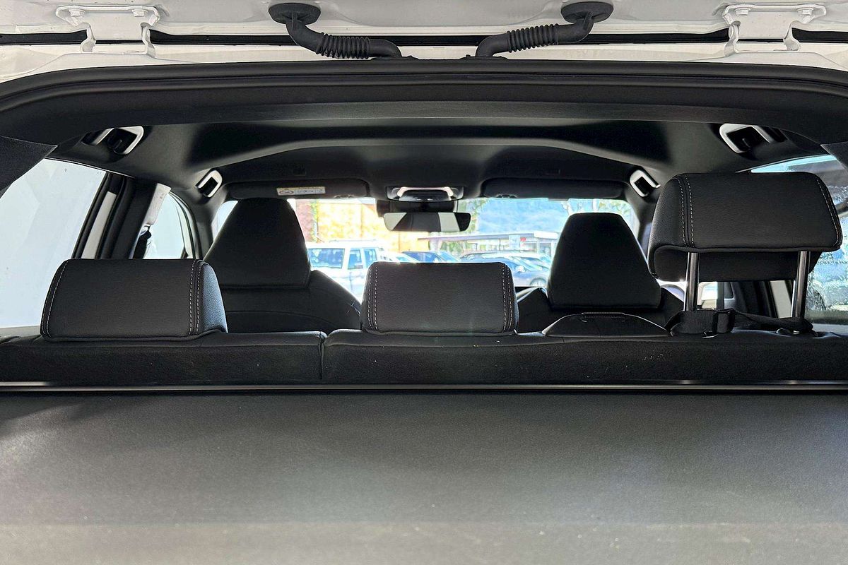 2024 Toyota bZ4X XEAM10R