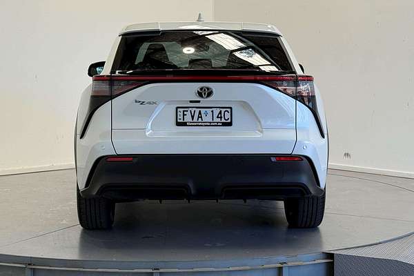 2024 Toyota bZ4X XEAM10R