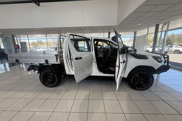 2022 Toyota Hilux SR GUN126R 4X4