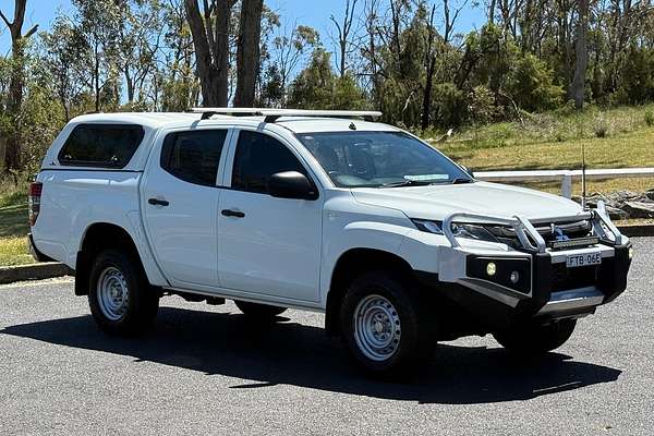 2019 Mitsubishi Triton GLX MR 4X4