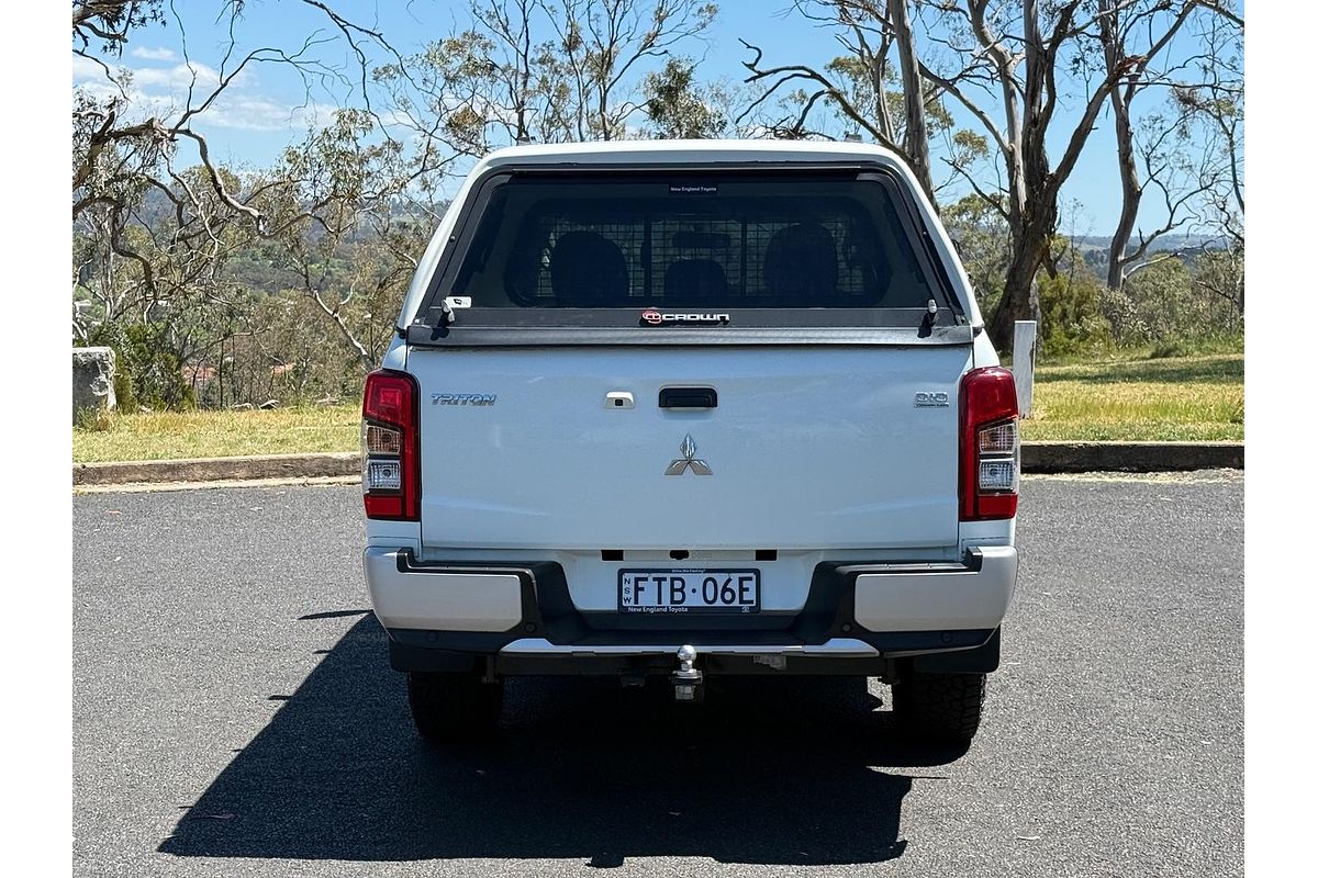 2019 Mitsubishi Triton GLX MR 4X4