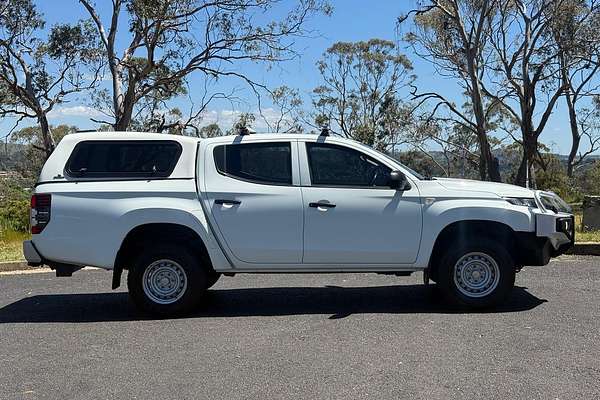 2019 Mitsubishi Triton GLX MR 4X4