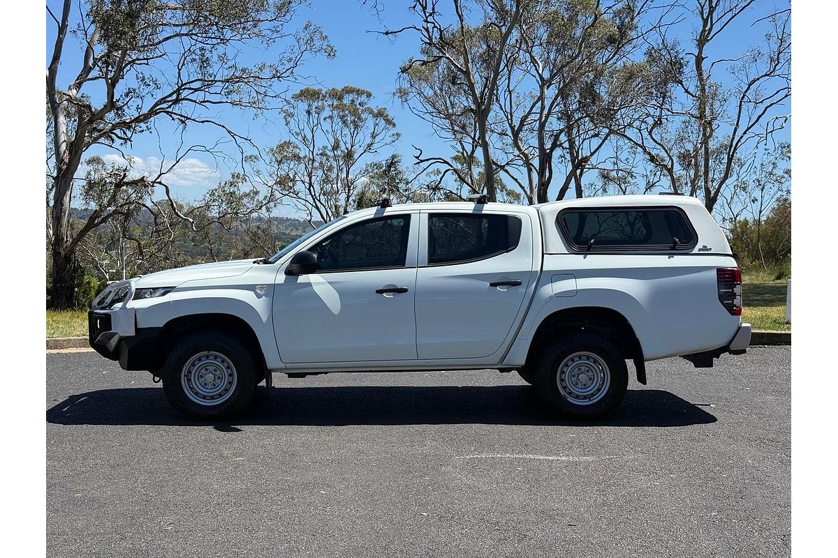 2019 Mitsubishi Triton GLX MR 4X4