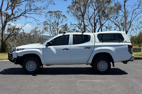 2019 Mitsubishi Triton GLX MR 4X4