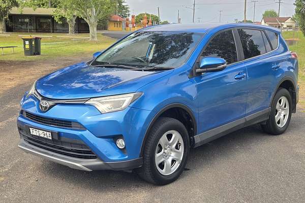 2018 Toyota RAV4 GX ASA44R