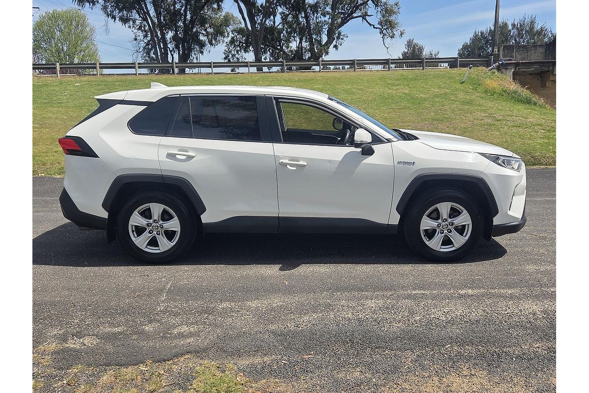 2020 Toyota RAV4 GX AXAH52R